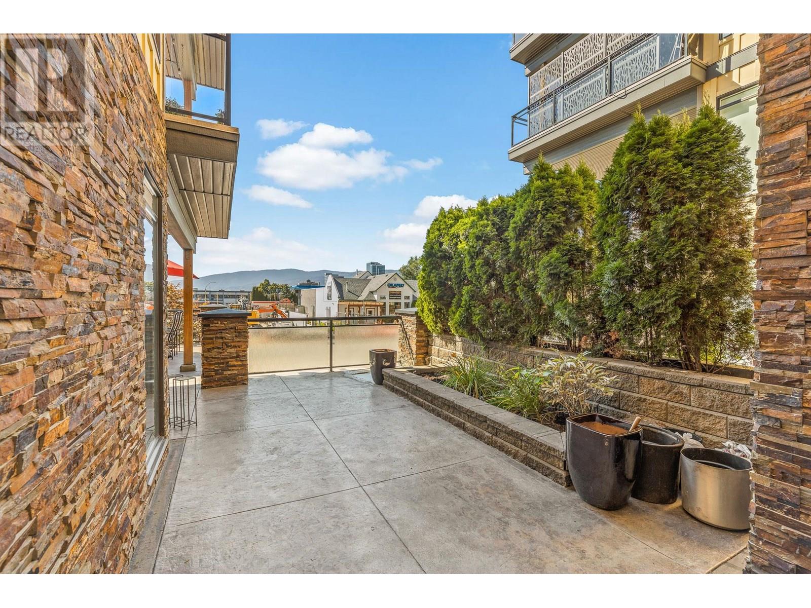 1933 Ambrosi Road Unit# 301, Kelowna, British Columbia  V1Y 4S1 - Photo 46 - 10358120