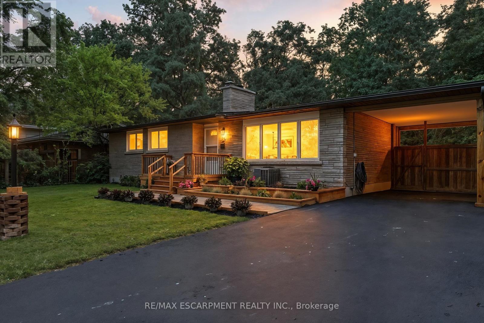 Property at 36 SPRING GARDEN BOULEVARD image 1