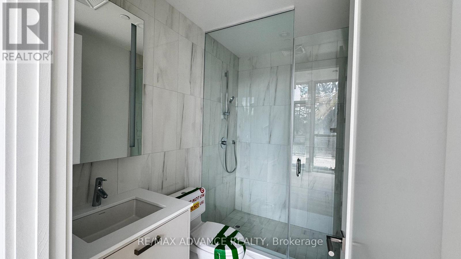 Gl17 - 399 Royal Orchard Boulevard, Markham, Ontario  L3T 0H3 - Photo 12 - N12320874