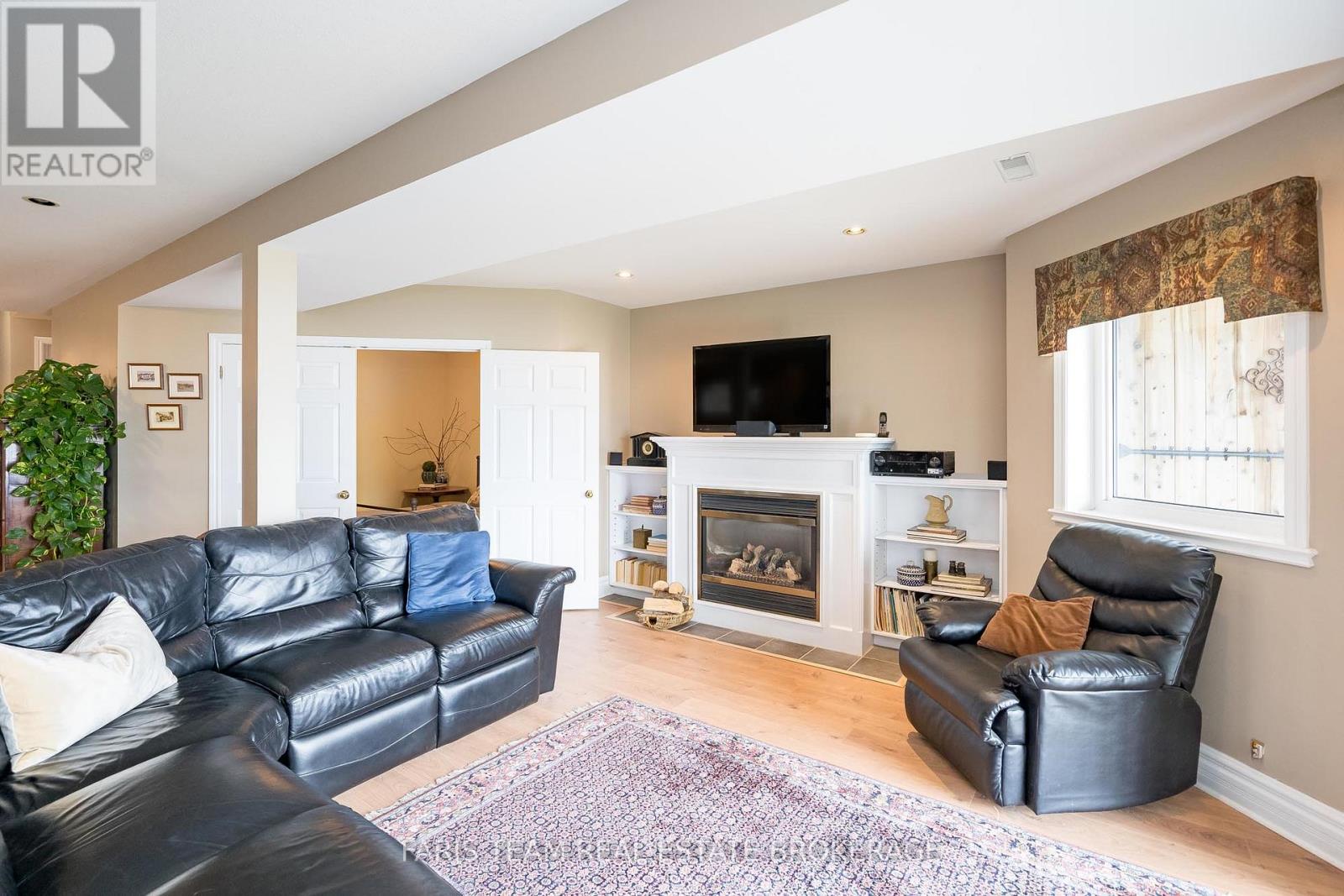 281 Puddicombe Road, Midland, Ontario  L4R 5G7 - Photo 20 - S12320852
