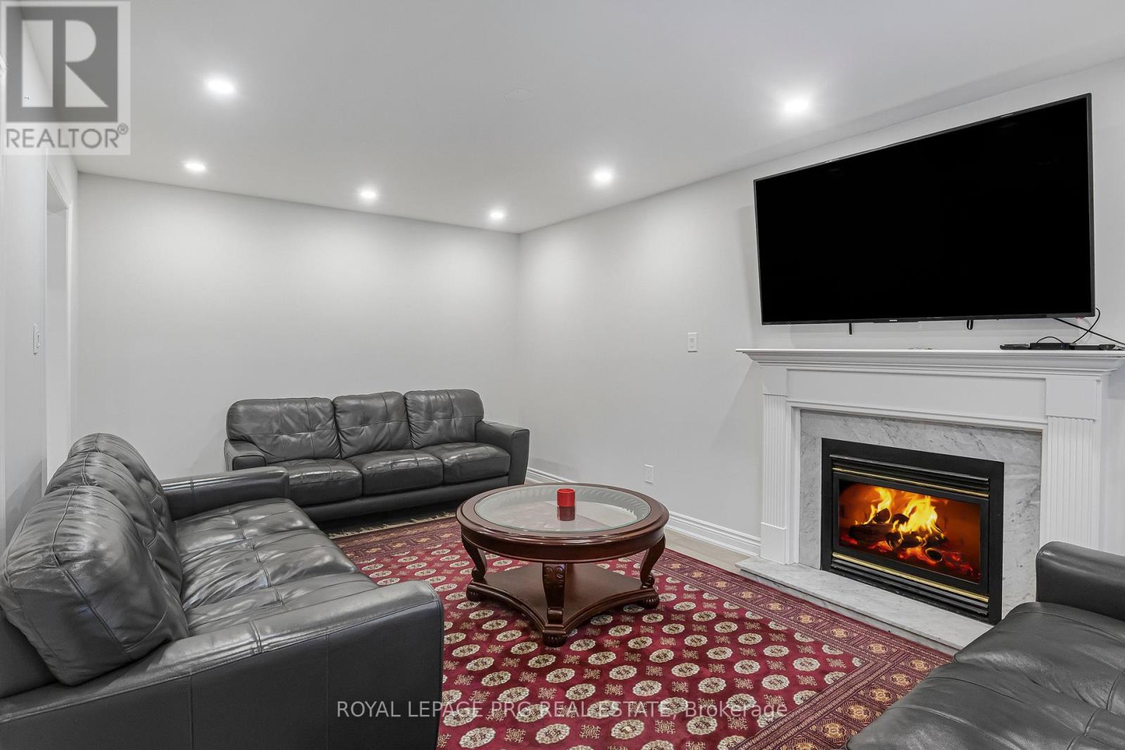 226 Mountainberry Road, Brampton, Ontario  L6R 1W3 - Photo 15 - W12320875