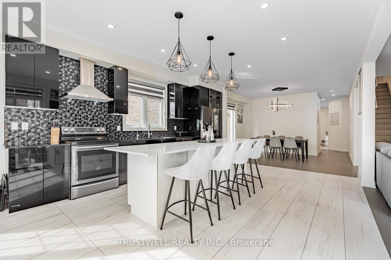 12 Vineyard Drive, Brampton (Bram West), Ontario  L6Y 2A5 - Photo 14 - W12320912