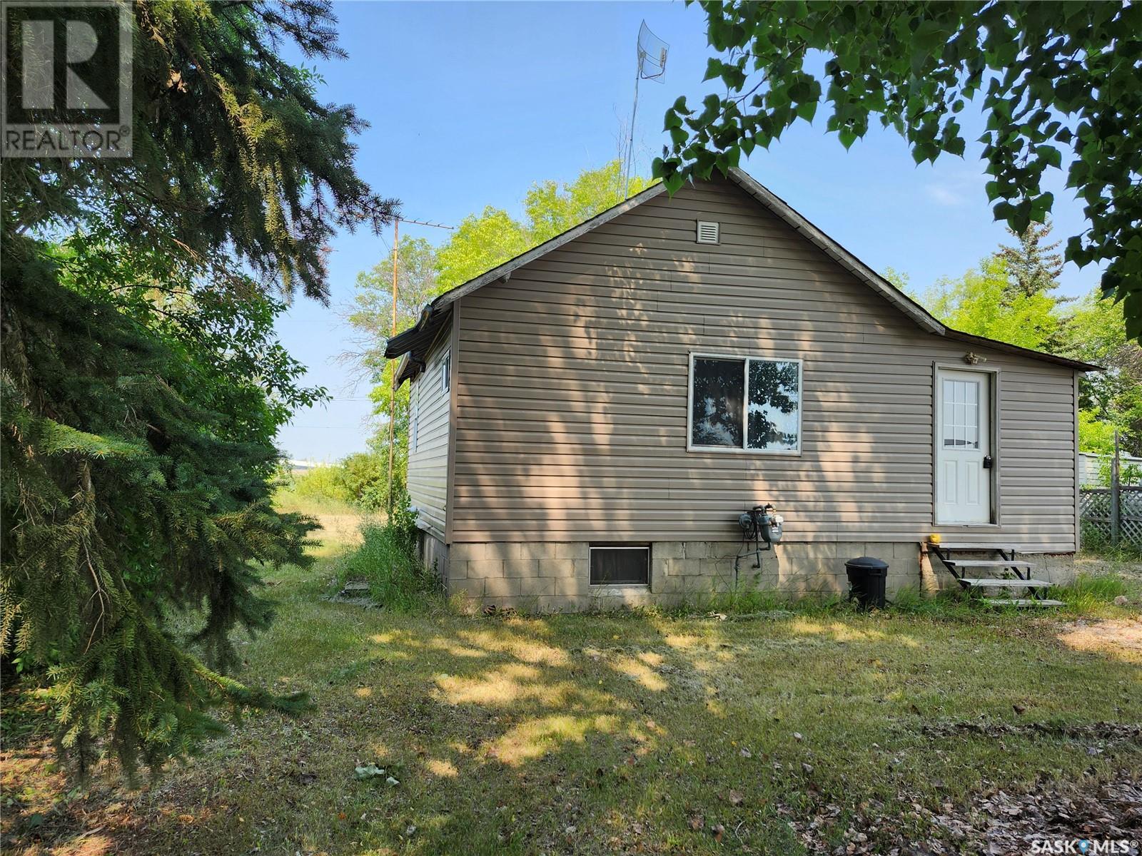 7 Park Street, Yarbo, Saskatchewan  S0A 4V0 - Photo 27 - SK996599