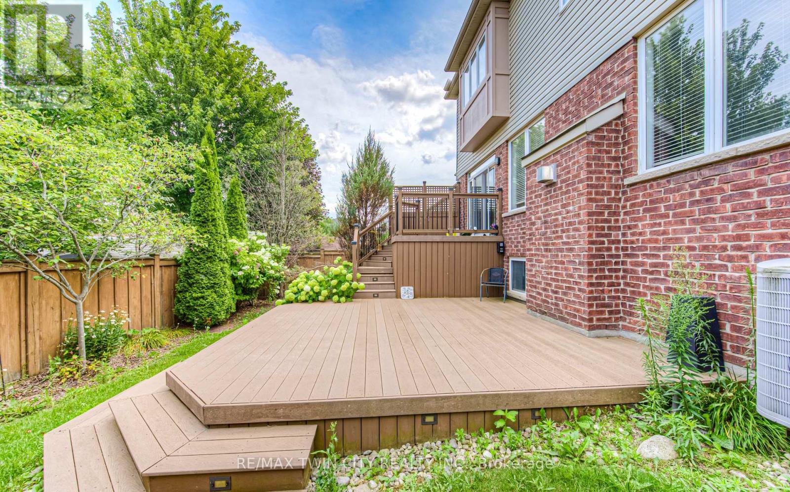93 Tremaine Drive, Kitchener, Ontario  N2A 4M3 - Photo 37 - X12320896