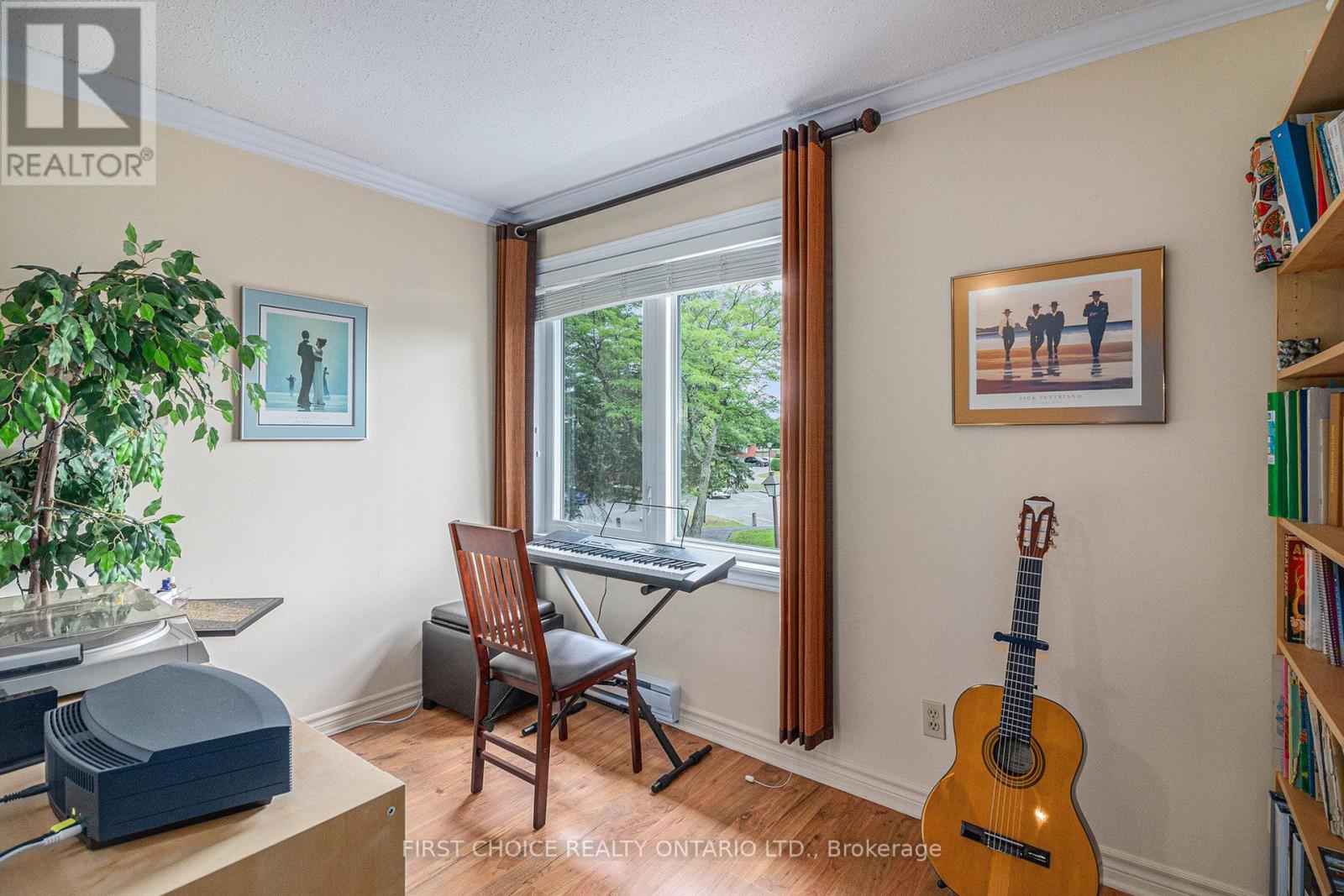 209 - 1810 Marsala Crescent, Ottawa, Ontario  K4A 2E9 - Photo 10 - X12321001