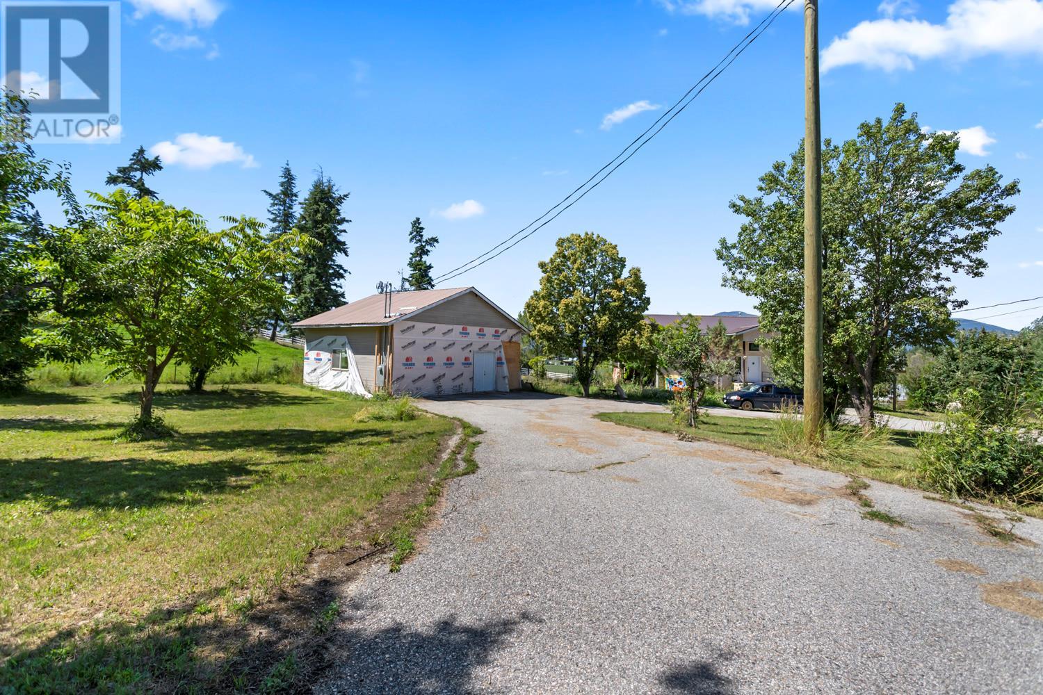 3095 Canyon Lister Road, Lister, British Columbia V0B 1C1 - Photo 14 - 10357787