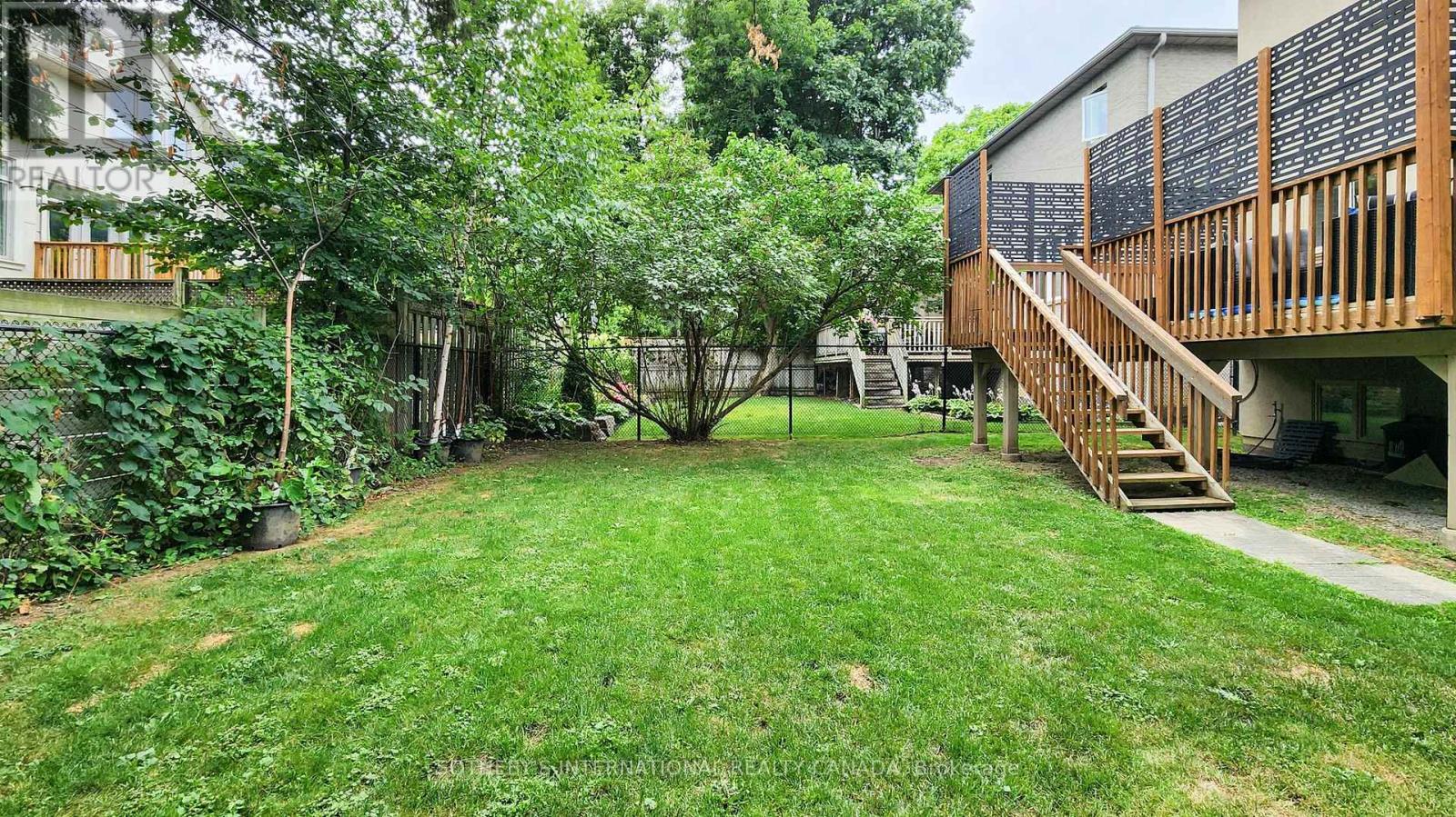 567 Melrose Avenue, Toronto, Ontario  M5M 2A4 - Photo 29 - C12320978