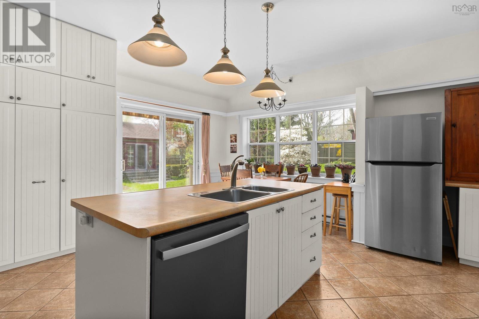 328 Main Street, Mahone Bay, Nova Scotia  B0J 2E0 - Photo 12 - 202510785