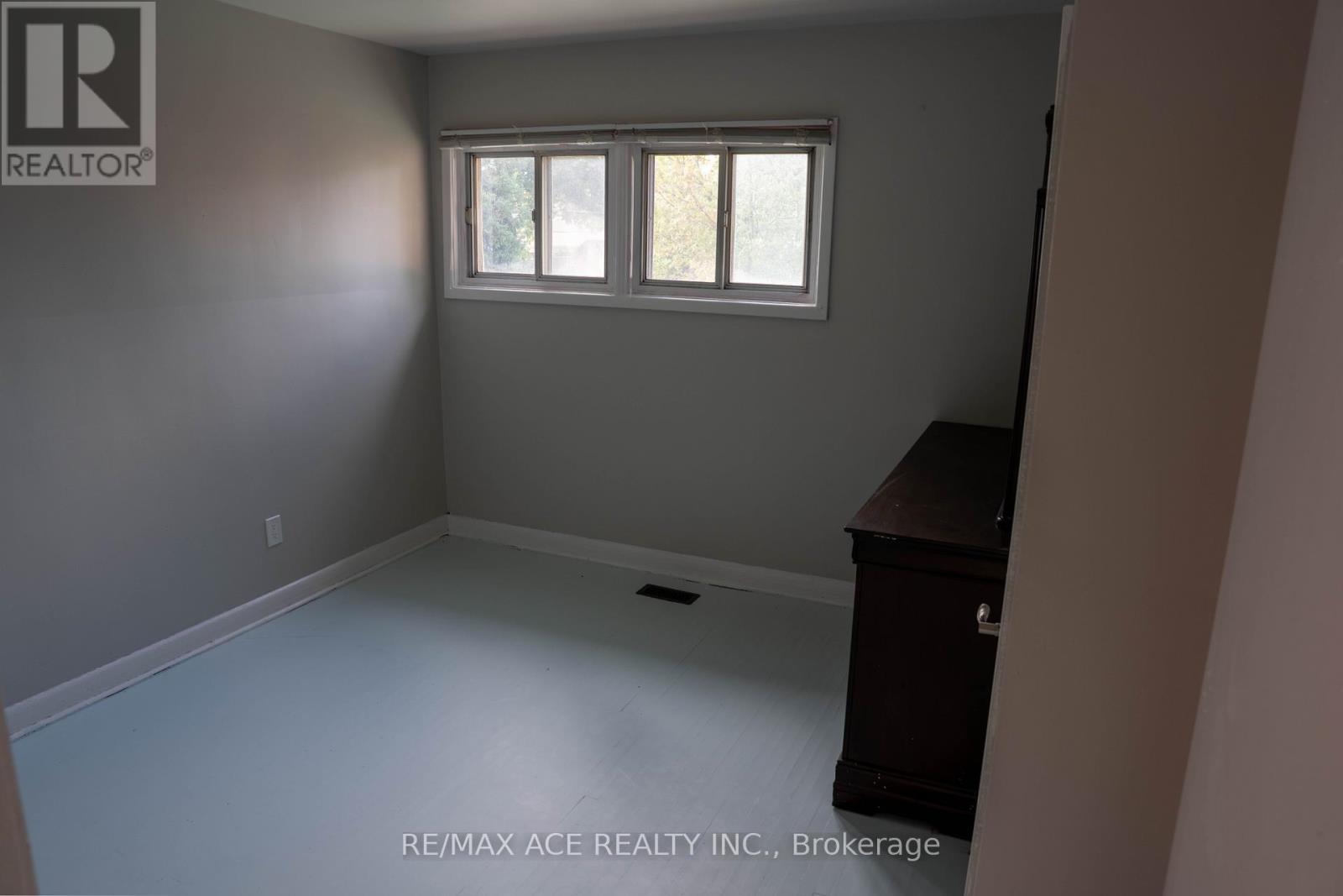 6 Seminole Avenue, Toronto, Ontario  M1J 1M9 - Photo 17 - E12321004