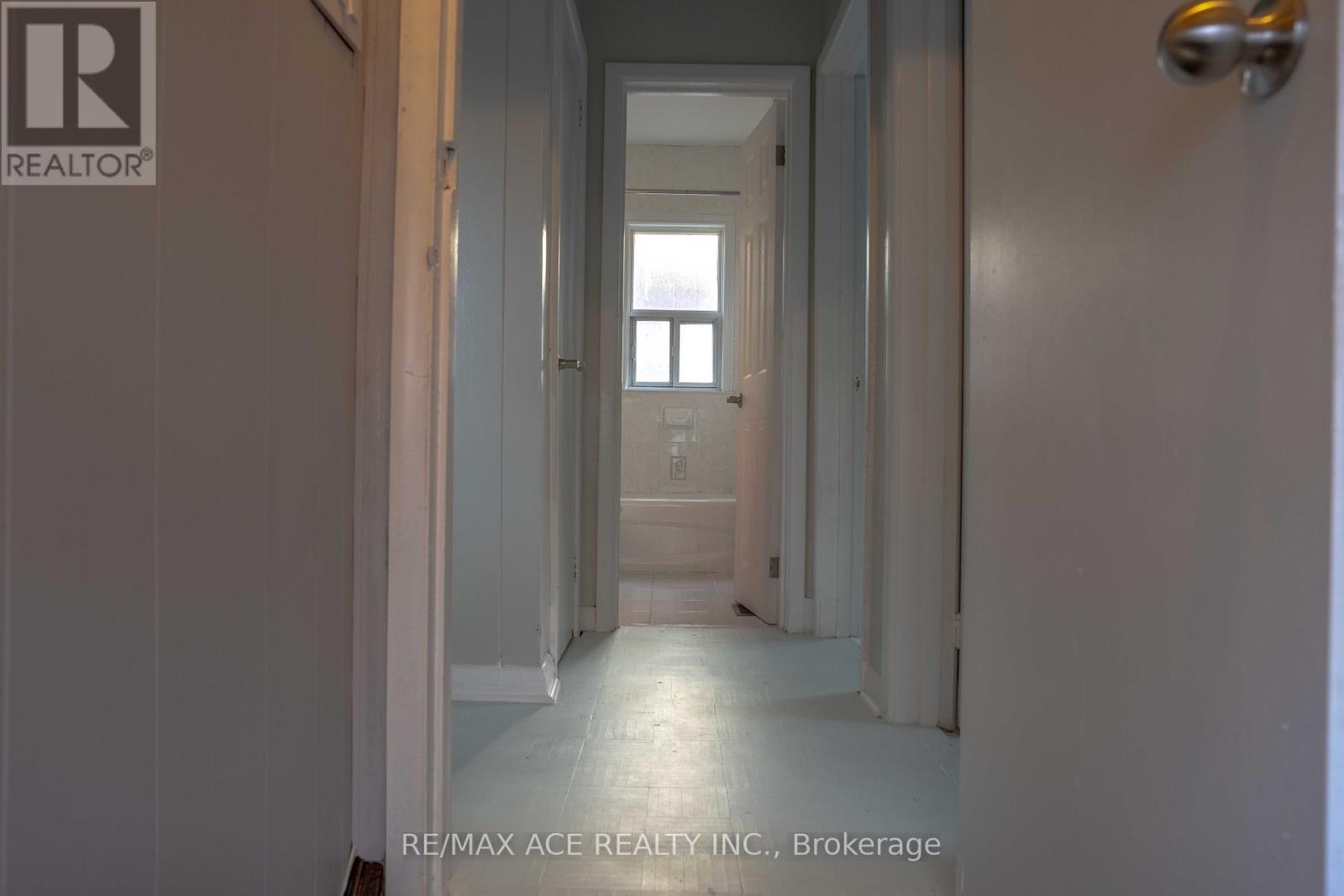 6 Seminole Avenue, Toronto, Ontario  M1J 1M9 - Photo 24 - E12321004