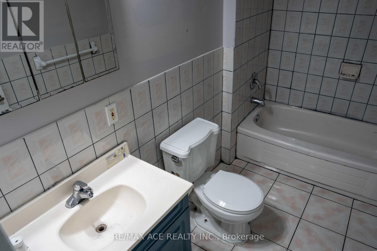 6 Seminole Avenue, Toronto, Ontario  M1J 1M9 - Photo 32 - E12321004