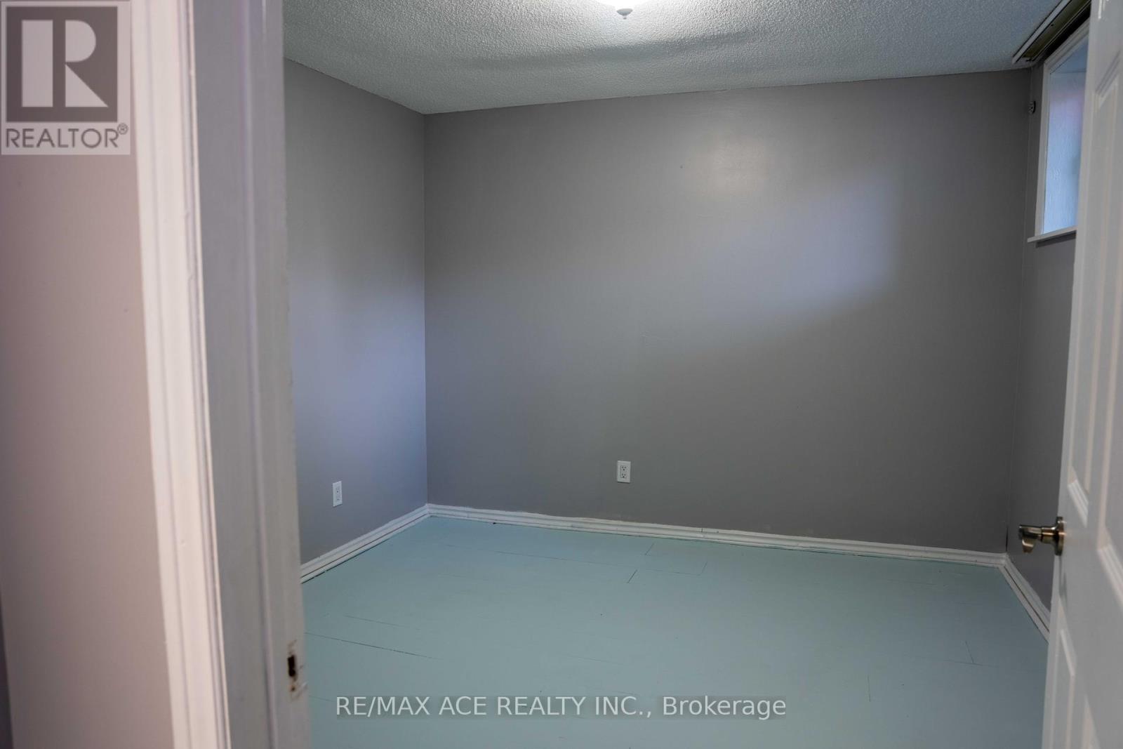 6 Seminole Avenue, Toronto, Ontario  M1J 1M9 - Photo 33 - E12321004