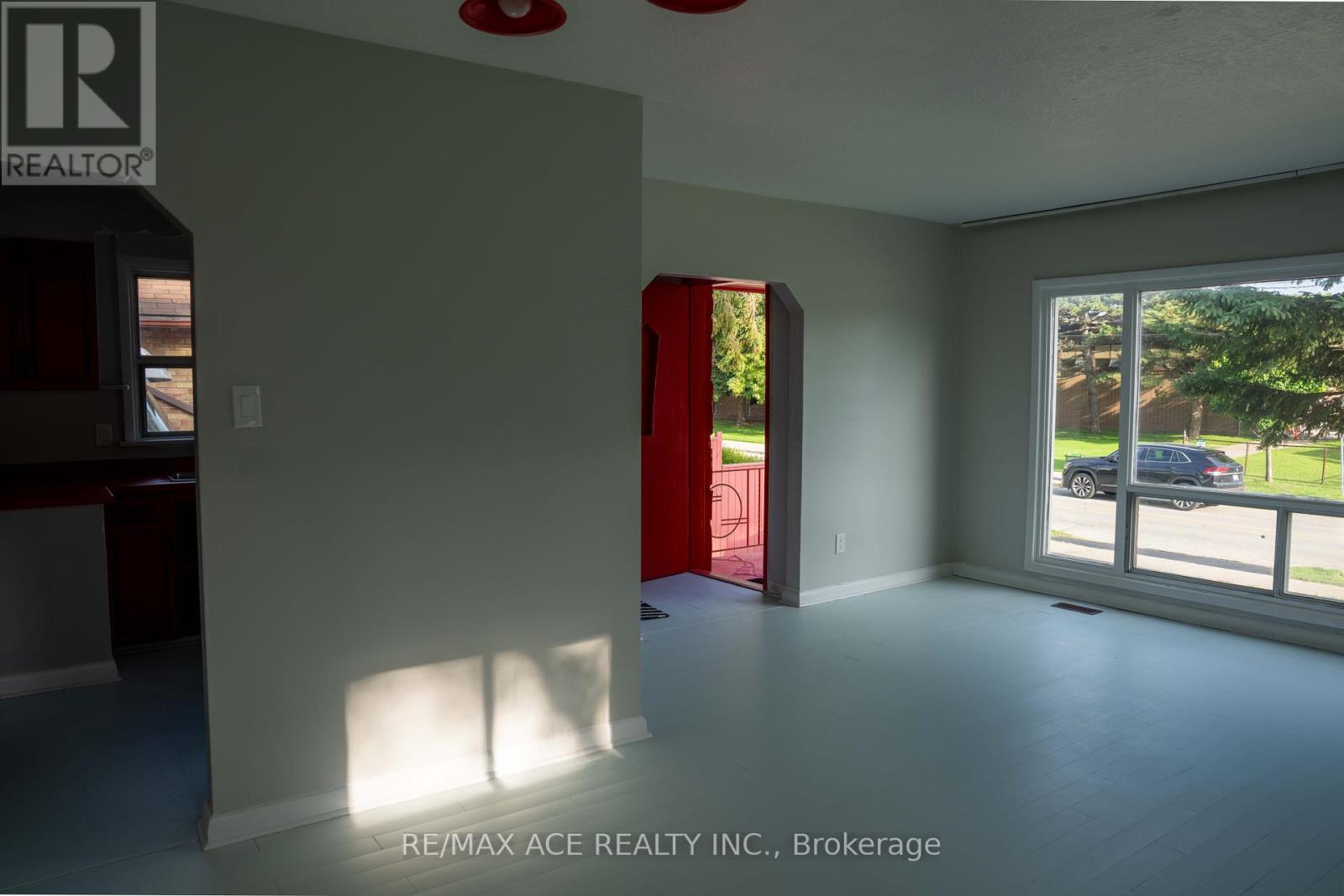6 Seminole Avenue, Toronto, Ontario  M1J 1M9 - Photo 8 - E12321004