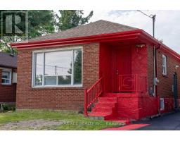6 SEMINOLE AVENUE, Toronto, Ontario