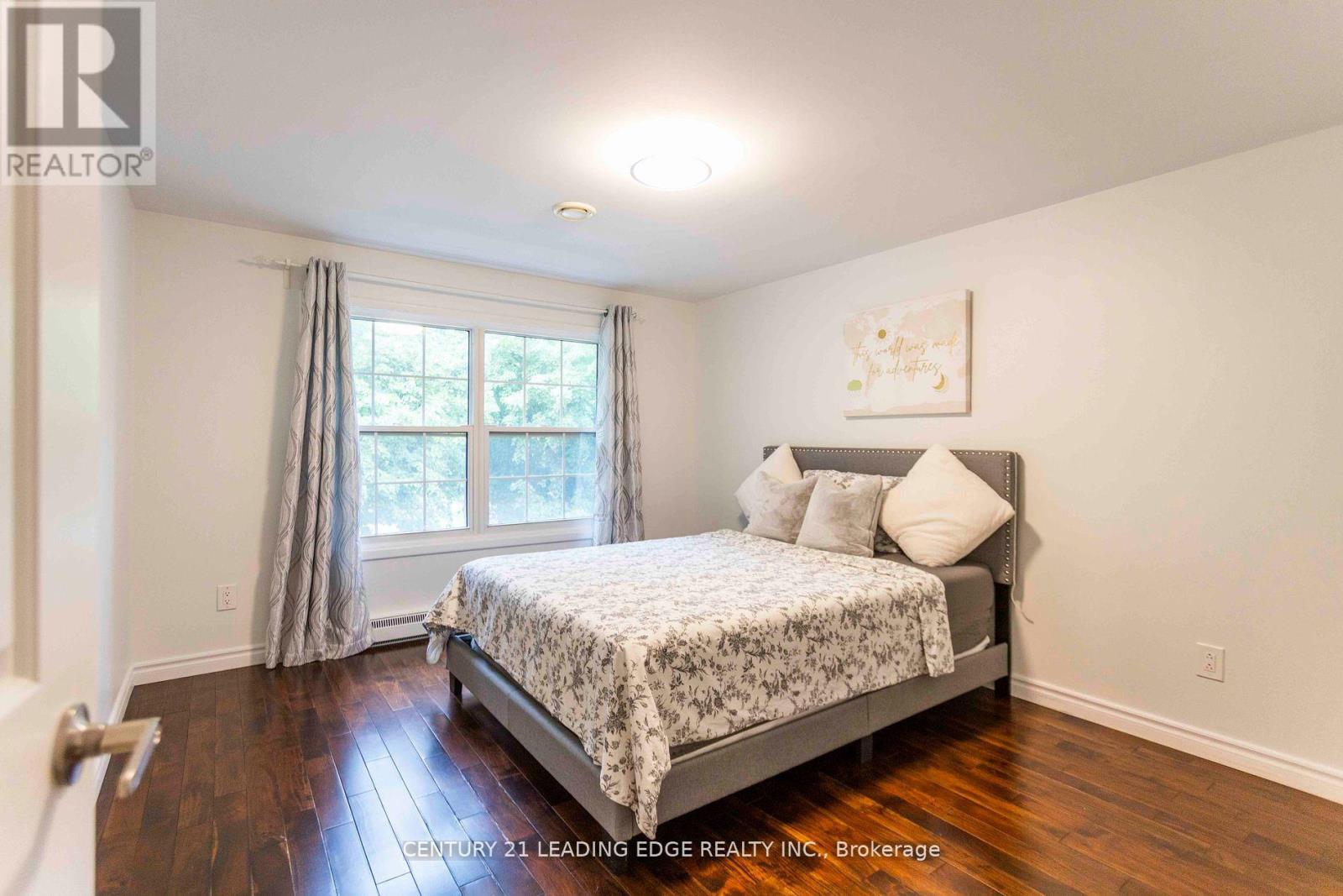 49 Harringay Crescent, Toronto, Ontario  M1W 1Z4 - Photo 25 - E12321007