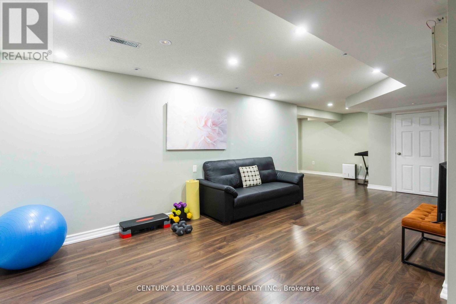 49 Harringay Crescent, Toronto, Ontario  M1W 1Z4 - Photo 30 - E12321007