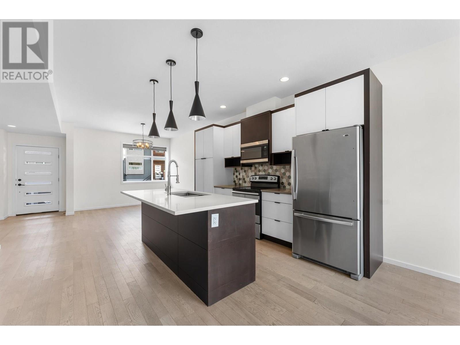 Property at 5400 Willow Drive Unit# 2 image 5