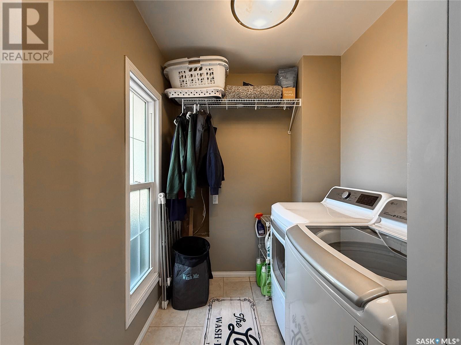 117 2nd Street W, Frontier, Saskatchewan  S0N 0W0 - Photo 23 - SK014474