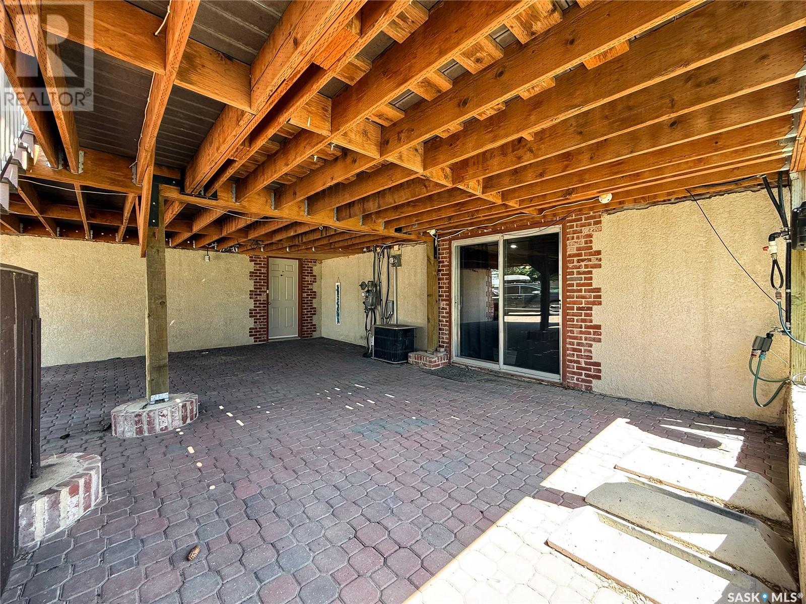 117 2nd Street W, Frontier, Saskatchewan  S0N 0W0 - Photo 47 - SK014474