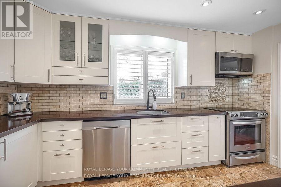 18 Terryellen Crescent, Toronto, Ontario  M9C 1H7 - Photo 18 - W12320994