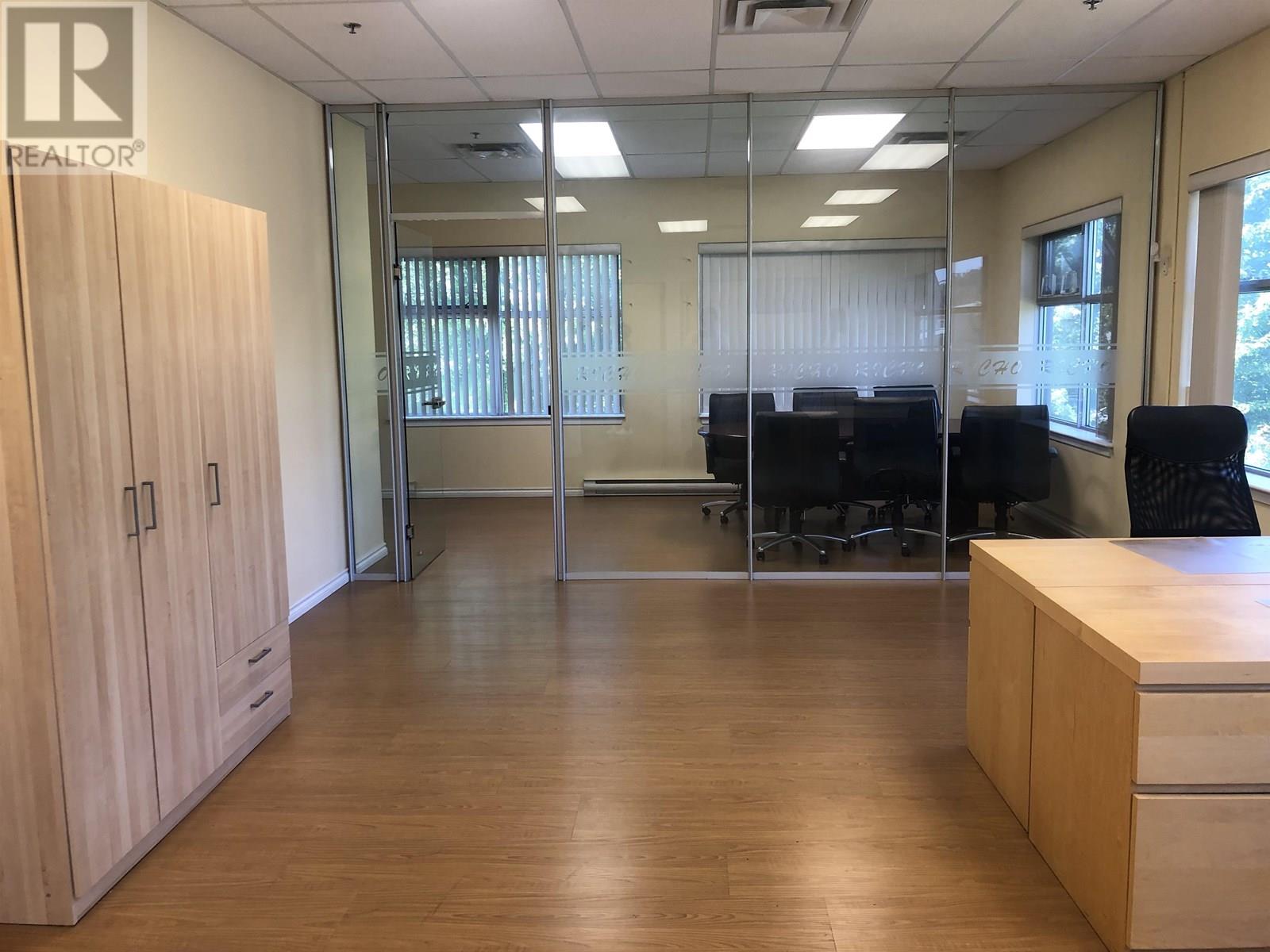 105 15100 Knox Way, Richmond, British Columbia  V6V 3A6 - Photo 4 - C8071168