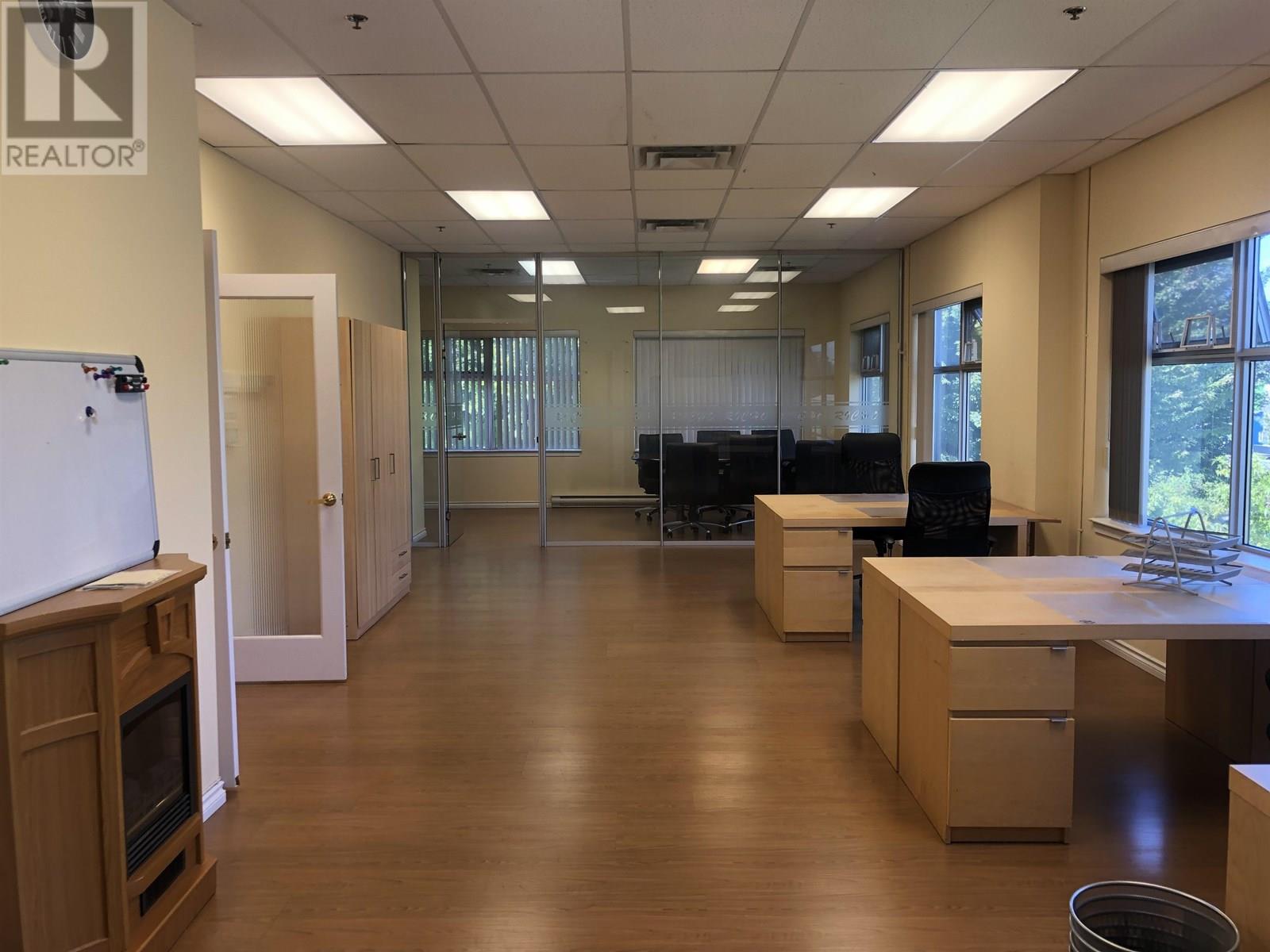 105 15100 Knox Way, Richmond, British Columbia  V6V 3A6 - Photo 2 - C8071168