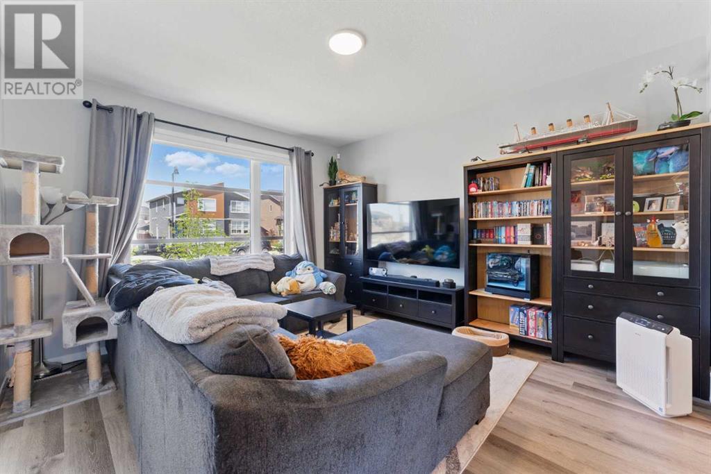 Property at 192 Dawson Drive image 2