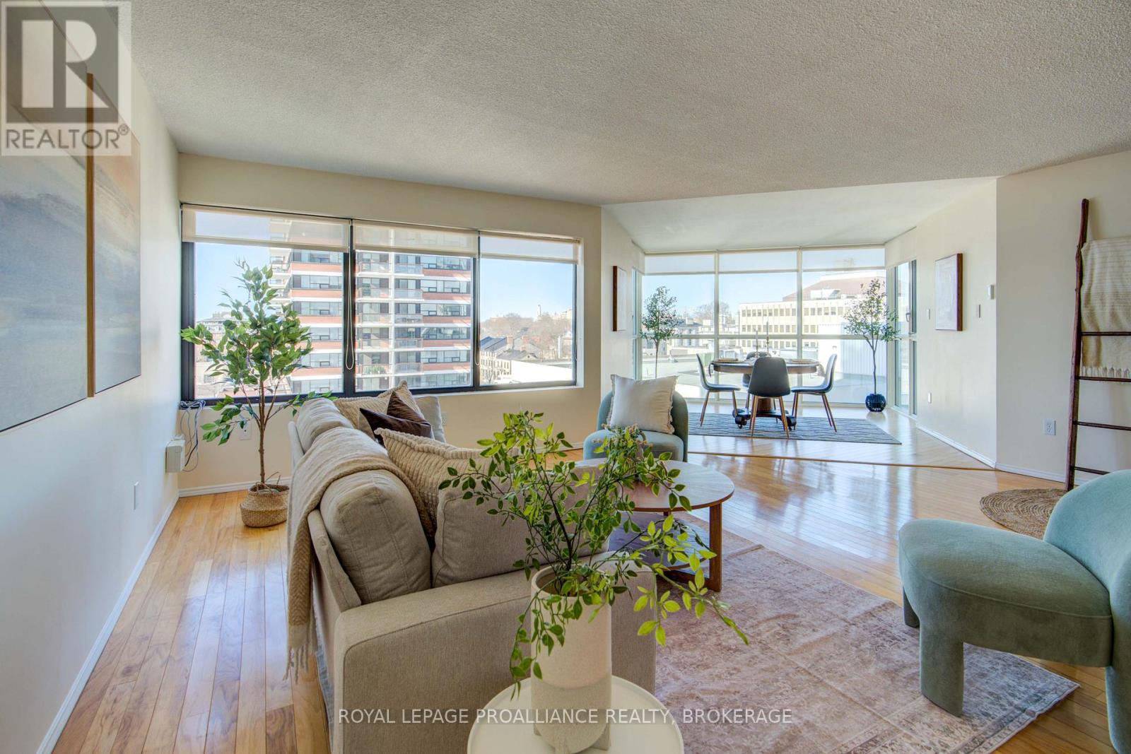 602 - 185 Ontario Street, Kingston, Ontario  K7L 2Y7 - Photo 4 - X12321050