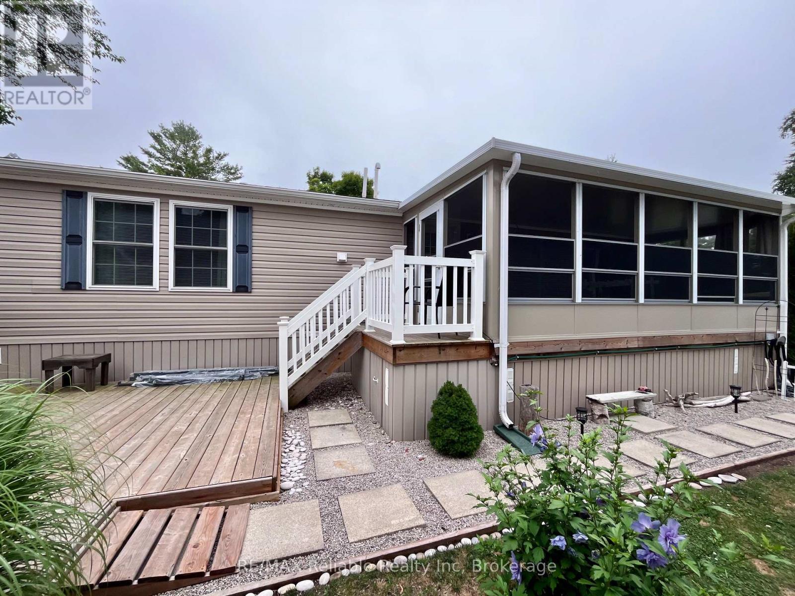 52 Cherokee Lane, Ashfield-Colborne-Wawanosh, Ontario  N7A 3Y2 - Photo 40 - X12321052