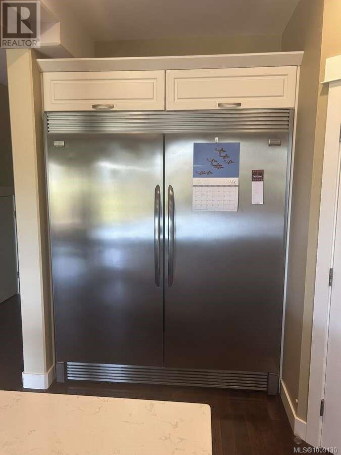 Property at 103 Oregon Rd image 5