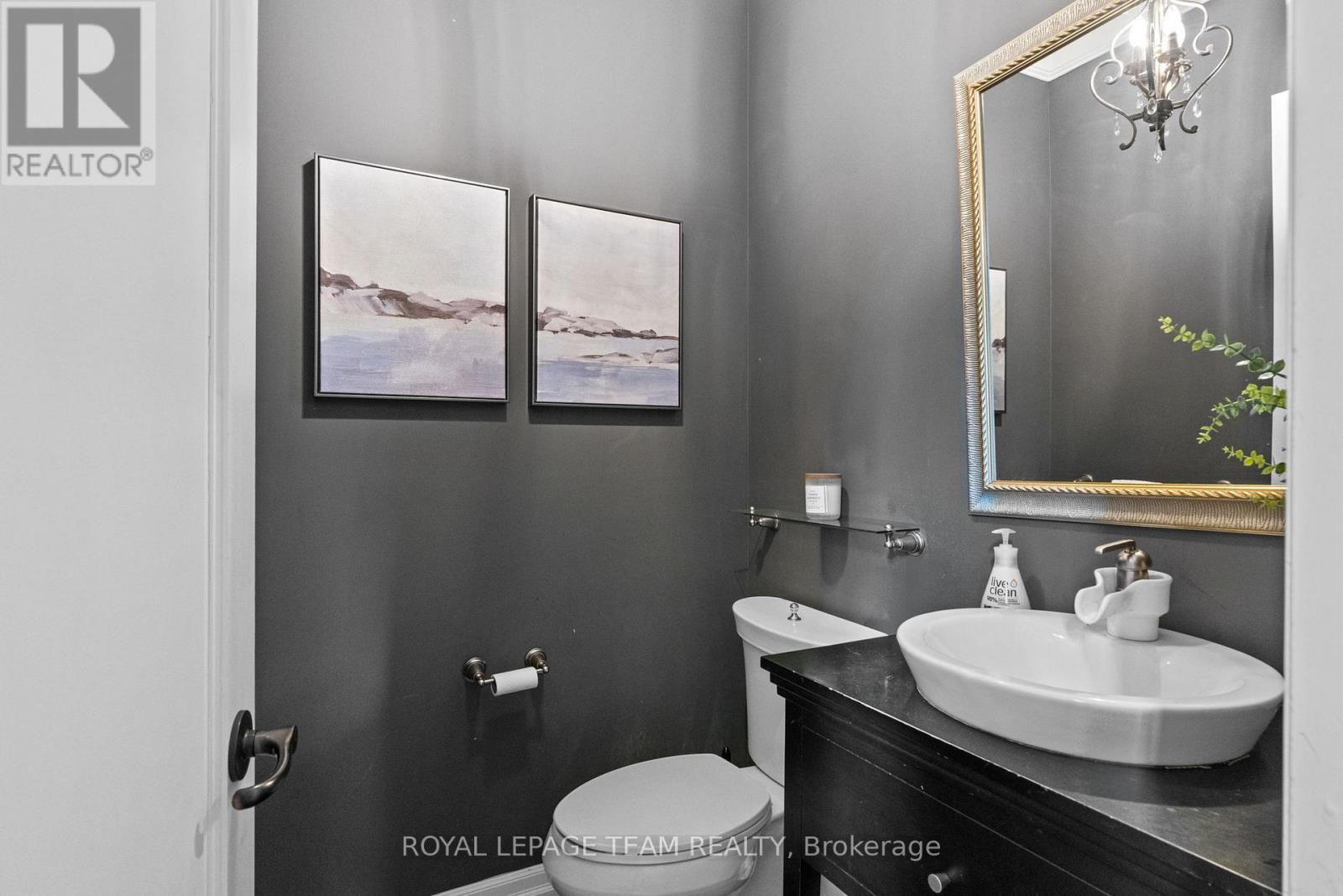 5811 Longhearth Way, Ottawa, Ontario  K4M 1M2 - Photo 24 - X12321069