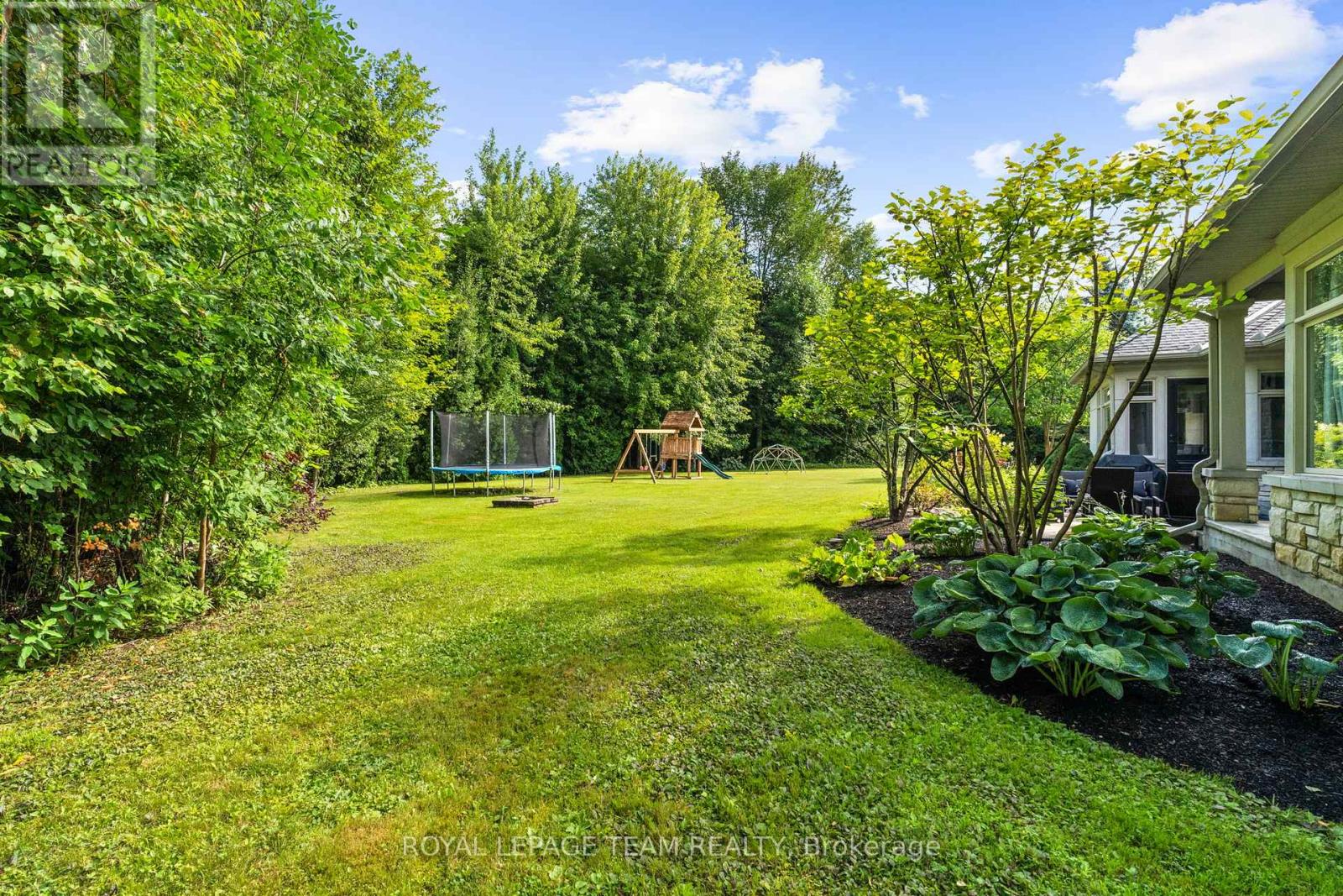 5811 Longhearth Way, Ottawa, Ontario  K4M 1M2 - Photo 44 - X12321069