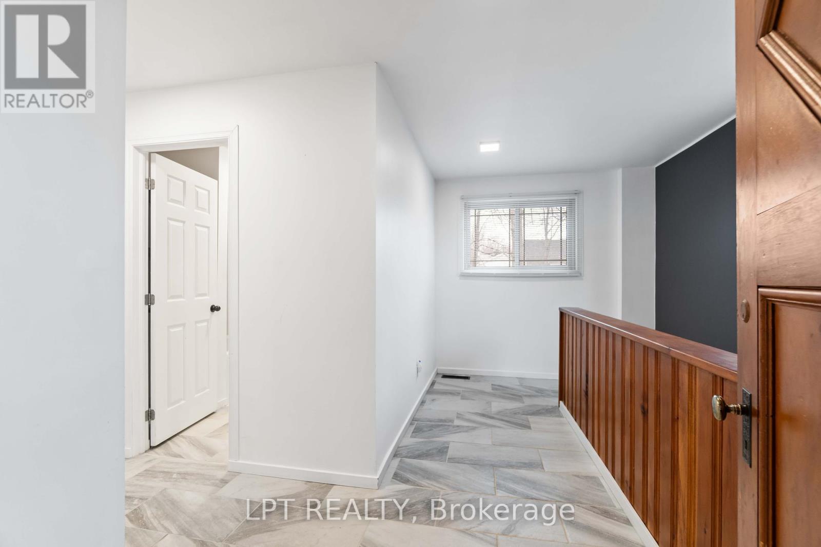 26 Charbonneau Street, Mcnab/braeside, Ontario  K0A 1G0 - Photo 19 - X12321081