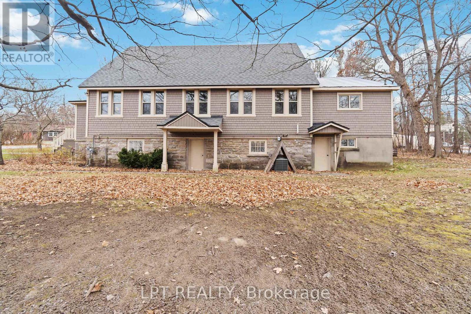 26 Charbonneau Street, Mcnab/braeside, Ontario  K0A 1G0 - Photo 46 - X12321081
