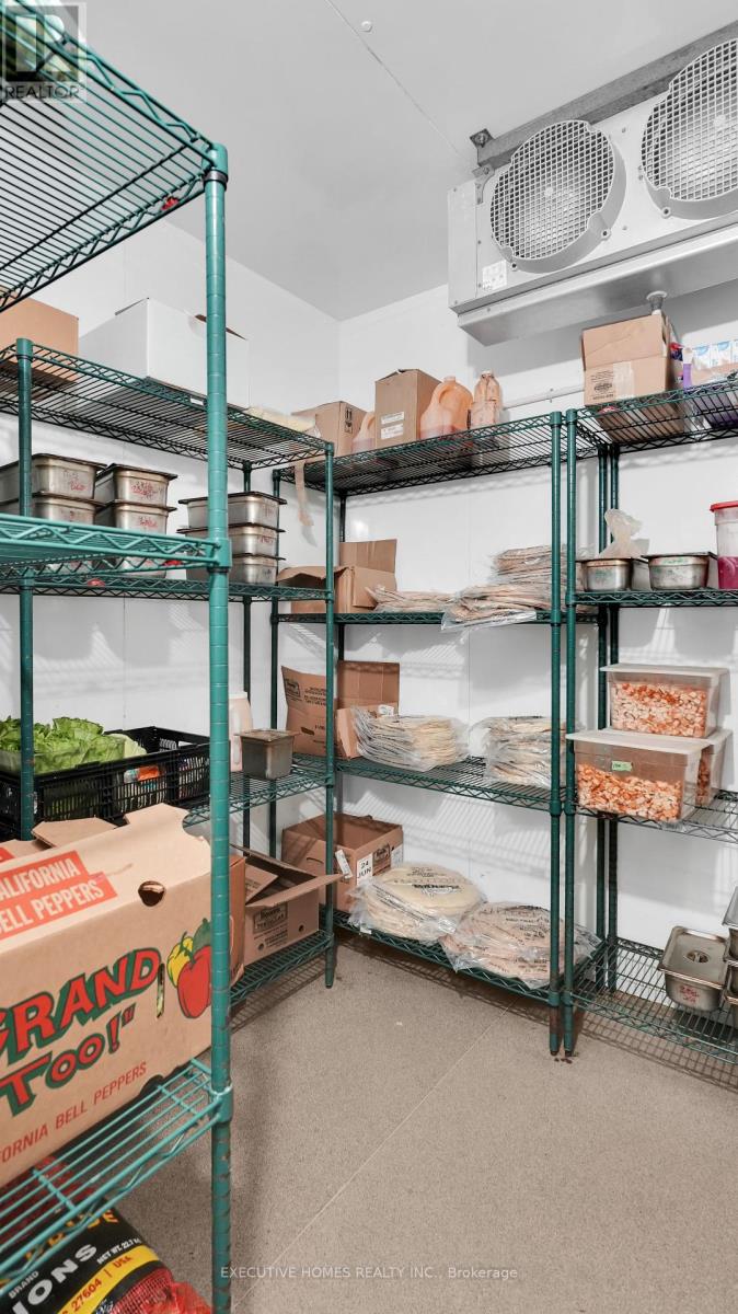 141b - 30 Famous Avenue, Vaughan (Pine Valley Business Park), Ontario  L4L 9M3 - Photo 24 - N12317947