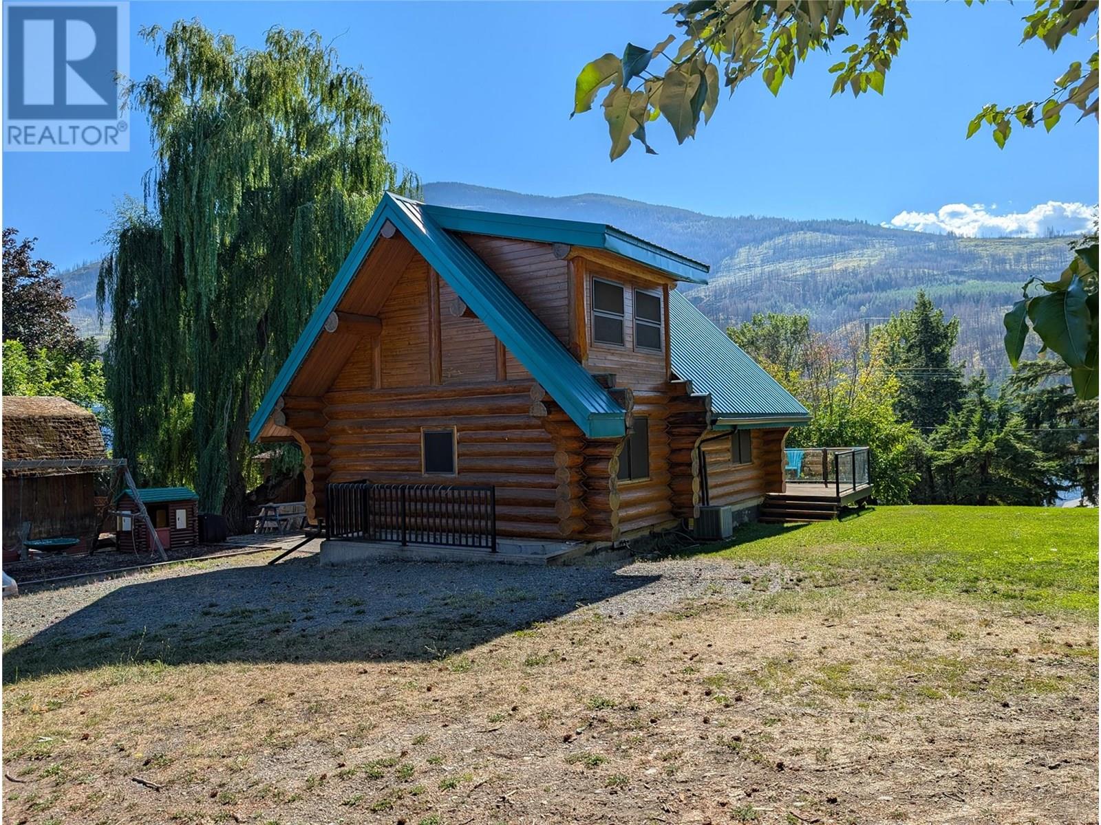 2232 Chief Atahm Drive, Adams Lake, British Columbia  V0E 1M2 - Photo 9 - 10357213