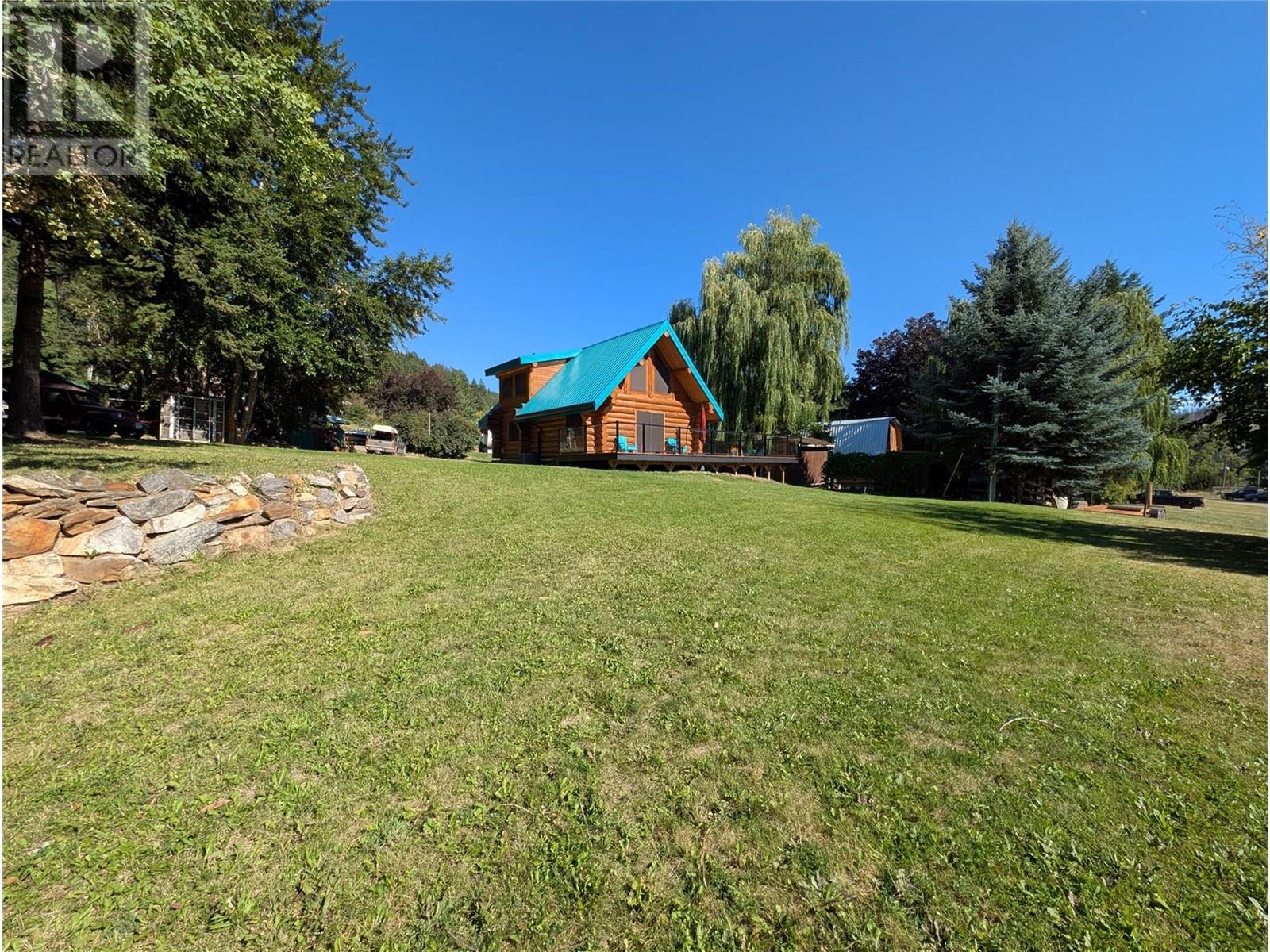 2232 Chief Atahm Drive, Adams Lake, British Columbia  V0E 1M2 - Photo 12 - 10357213