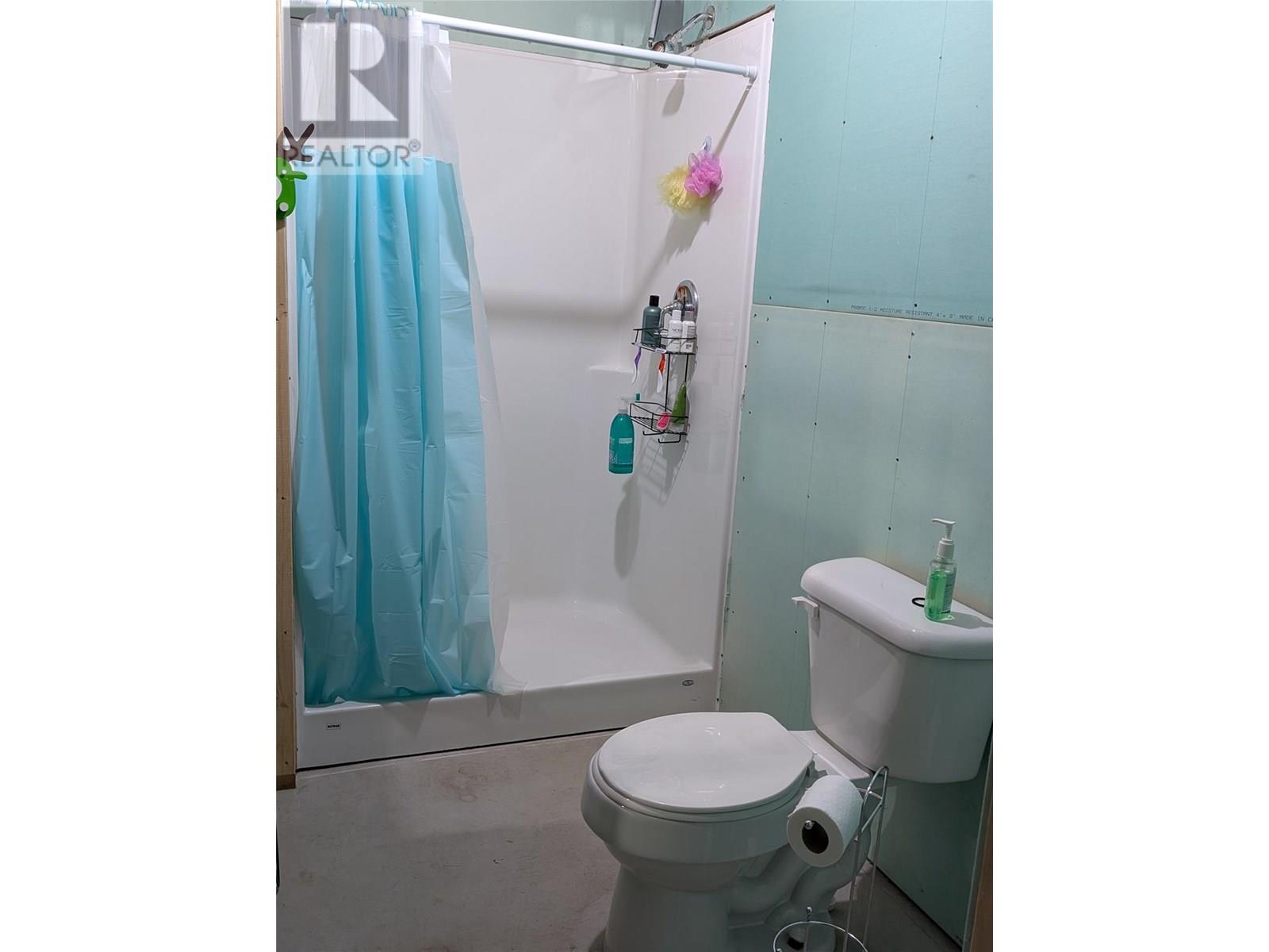 2232 Chief Atahm Drive, Adams Lake, British Columbia  V0E 1M2 - Photo 34 - 10357213