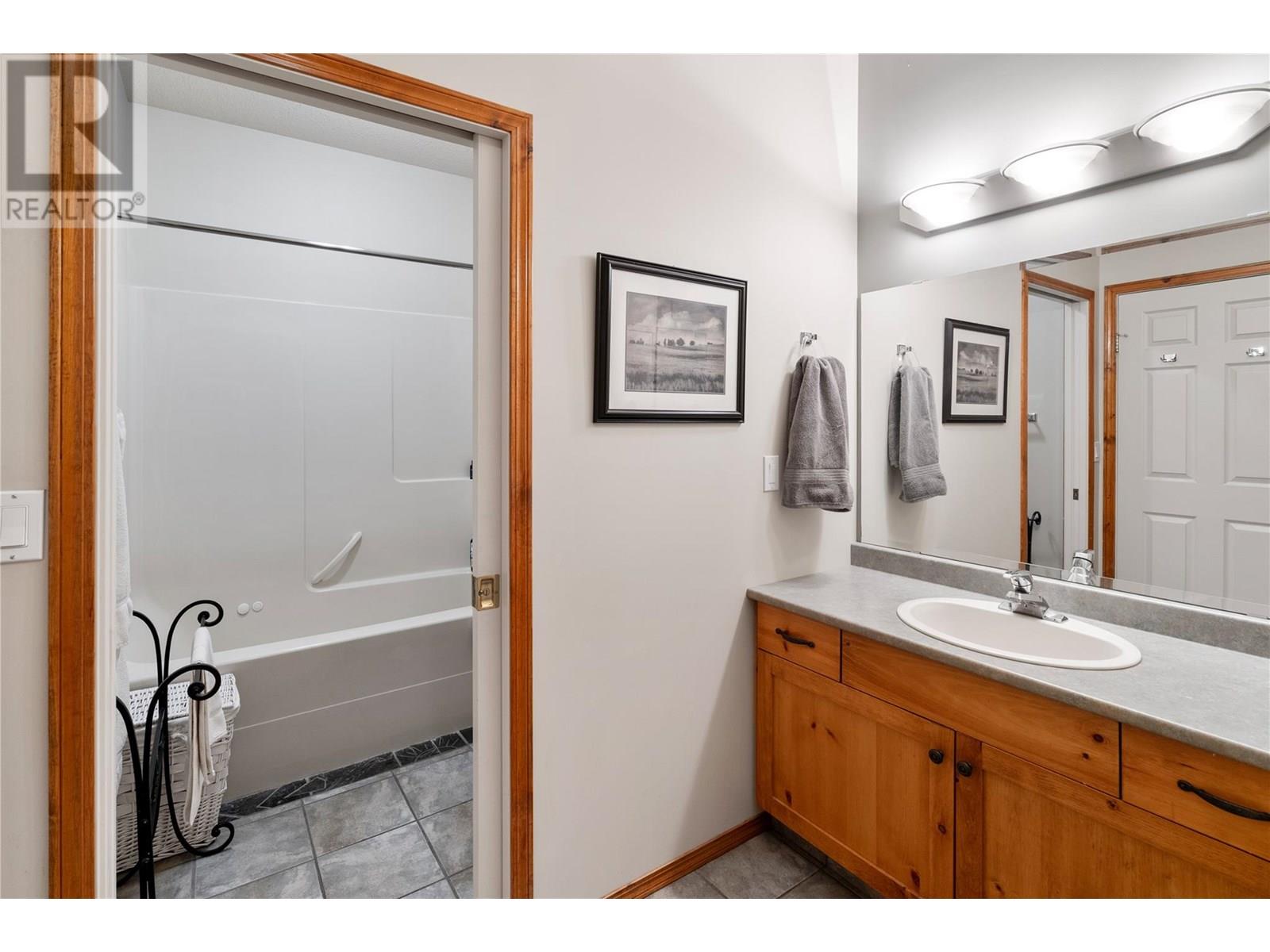 890 Dogwood Drive Unit# 307, Kimberley, British Columbia  V1A 2Y9 - Photo 28 - 10357931