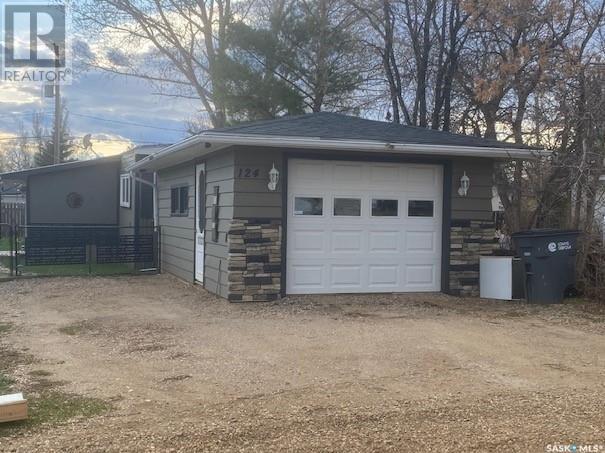 124 Dogwood STREET, Caronport, Saskatchewan