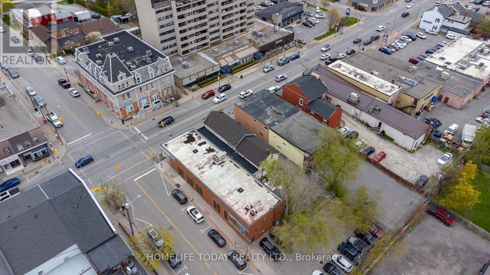 Property at 67 KING STREET E image 5