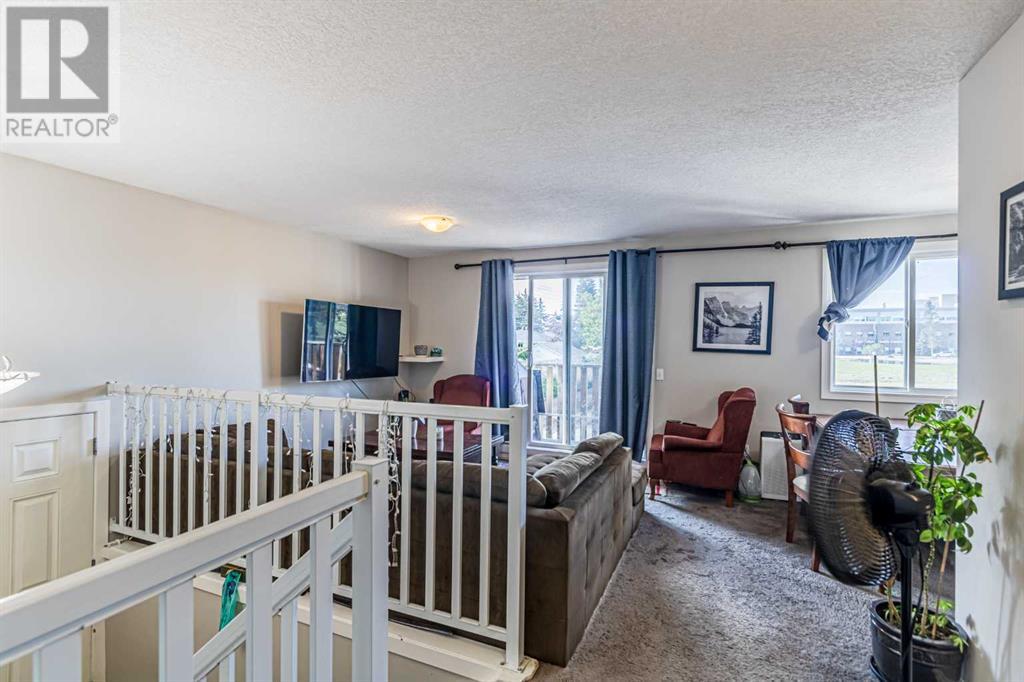 Property at 5, 4547 7 Avenue SE image 4