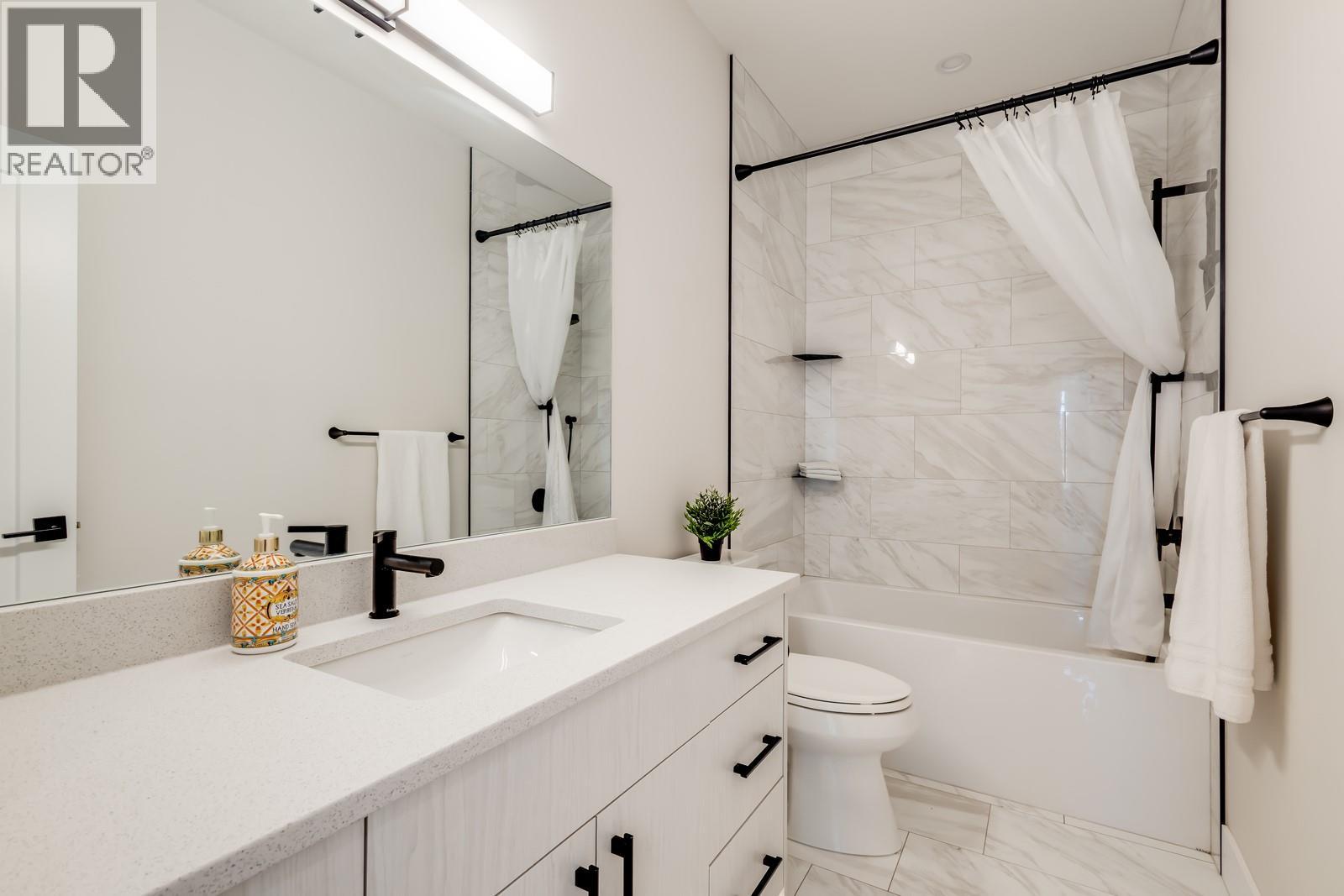 2834 Canyon Crest Drive, West Kelowna, British Columbia  V4T 0E3 - Photo 27 - 10358027