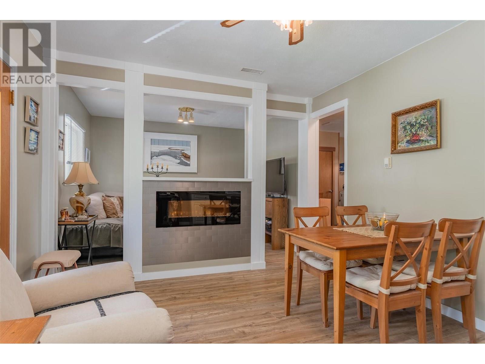 Property at 2068 Sixth Avenue image 3