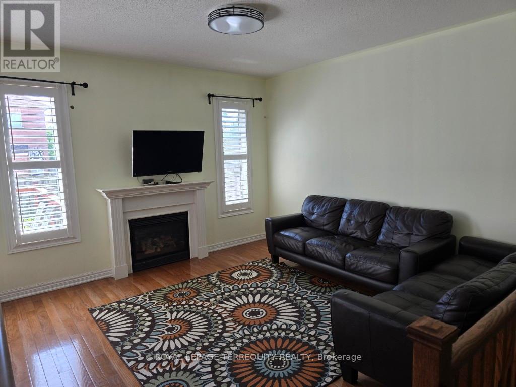 3 Rainy Dale Road, Brampton, Ontario  L6V 4S7 - Photo 10 - W12321066