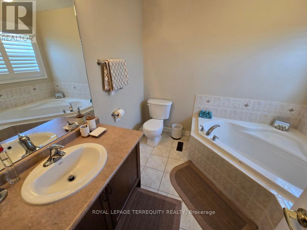 3 Rainy Dale Road, Brampton, Ontario  L6V 4S7 - Photo 26 - W12321066