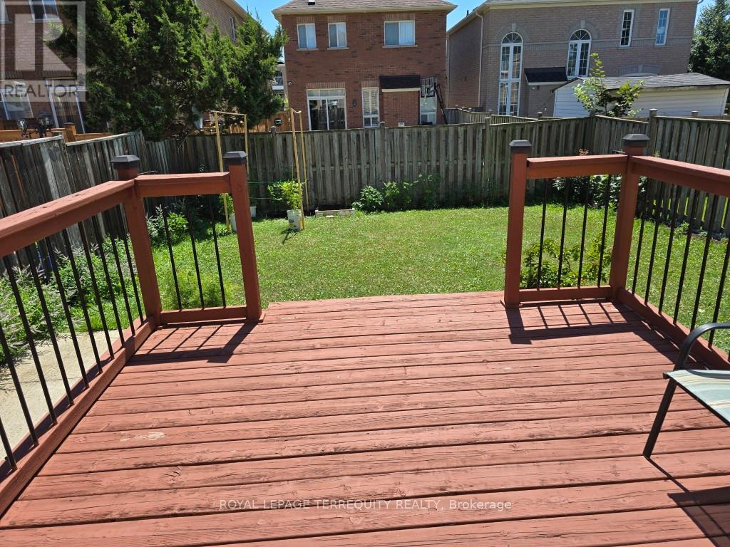 3 Rainy Dale Road, Brampton, Ontario  L6V 4S7 - Photo 31 - W12321066