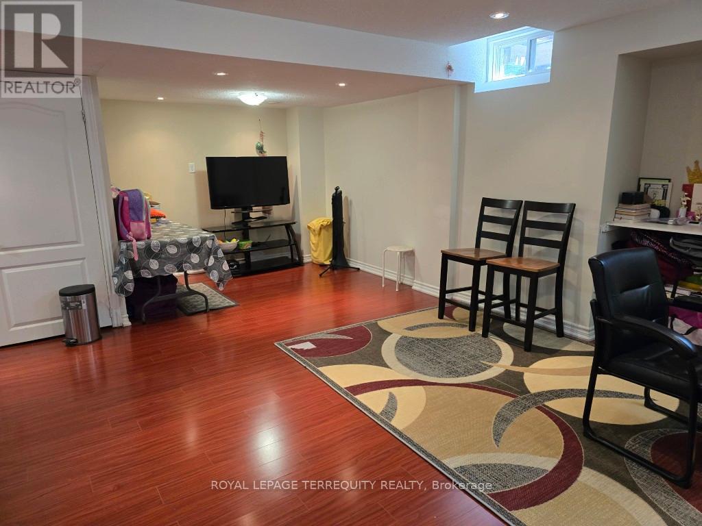 3 Rainy Dale Road, Brampton, Ontario  L6V 4S7 - Photo 33 - W12321066