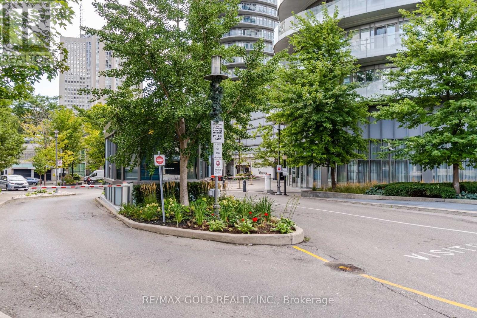 3210 - 50 Absolute Avenue, Mississauga, Ontario  L4Z 0A8 - Photo 2 - W12321079