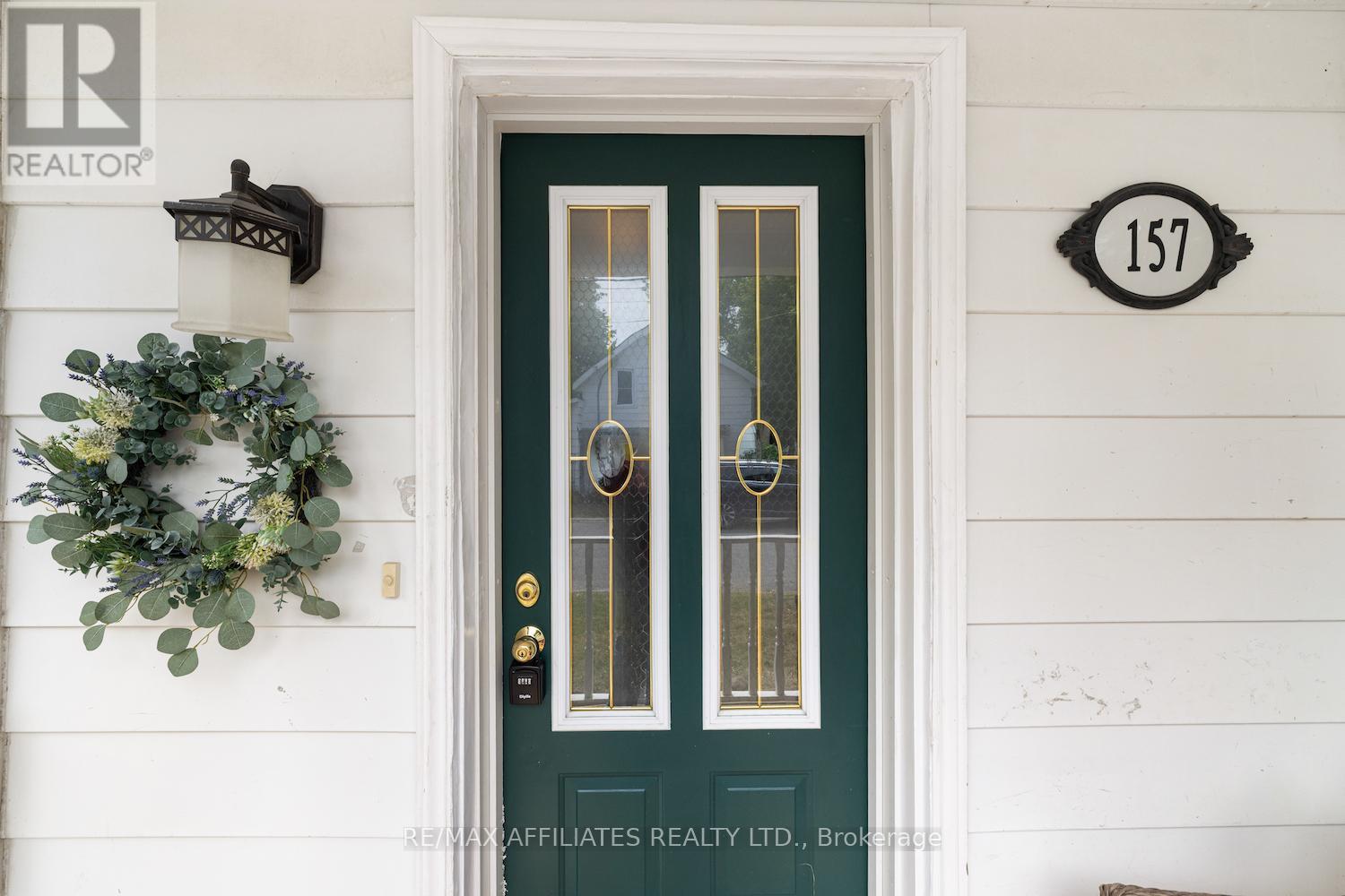 Property at 157 KING STREET image 2